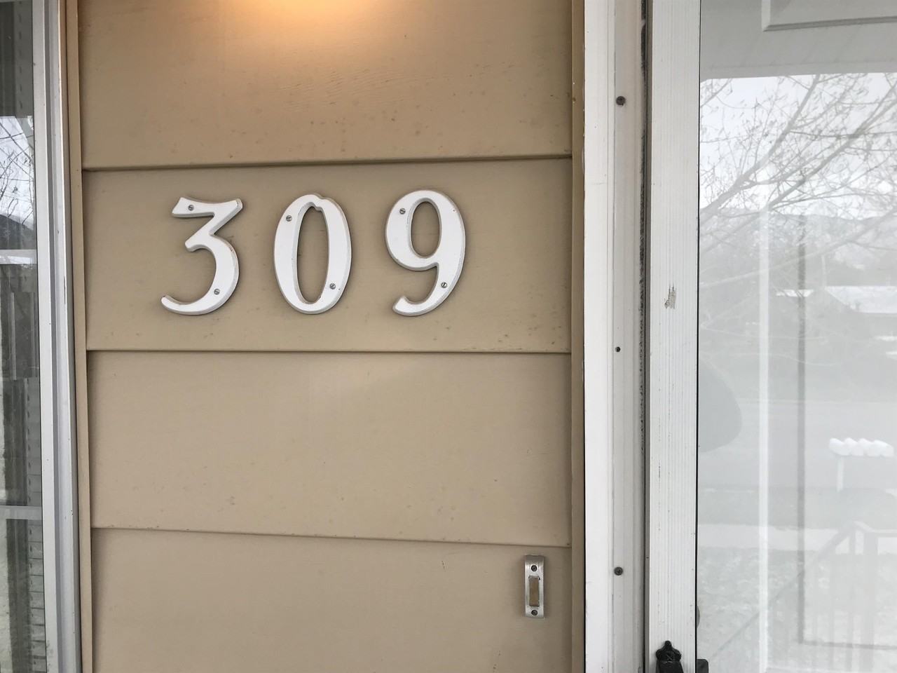 309 1st Street #1 - Photo 6 of 43