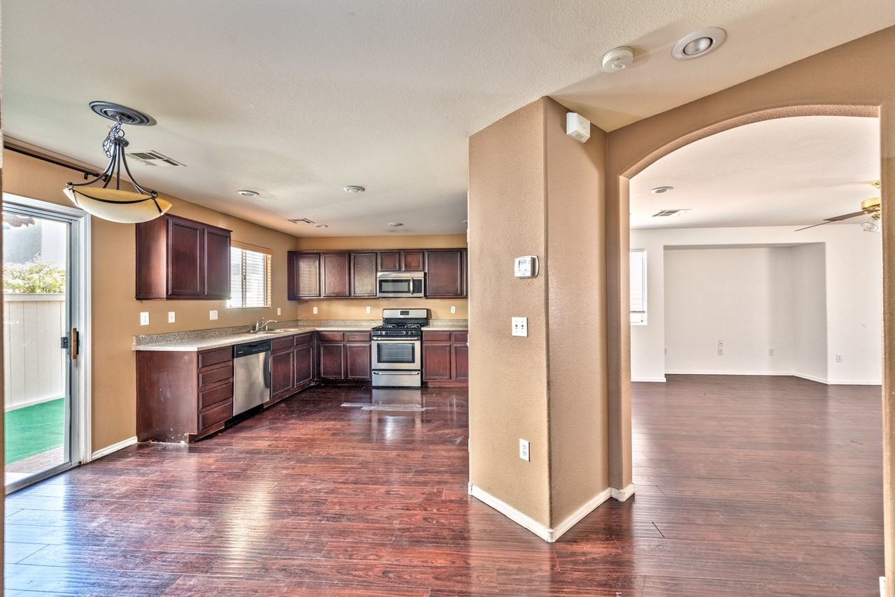 7136 Plushstone St #1 - Photo 6 of 38