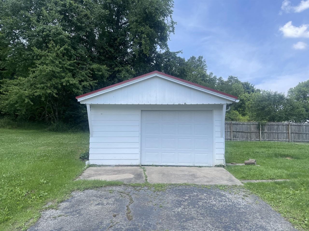 122 5th St #1 - Photo 2 of 10