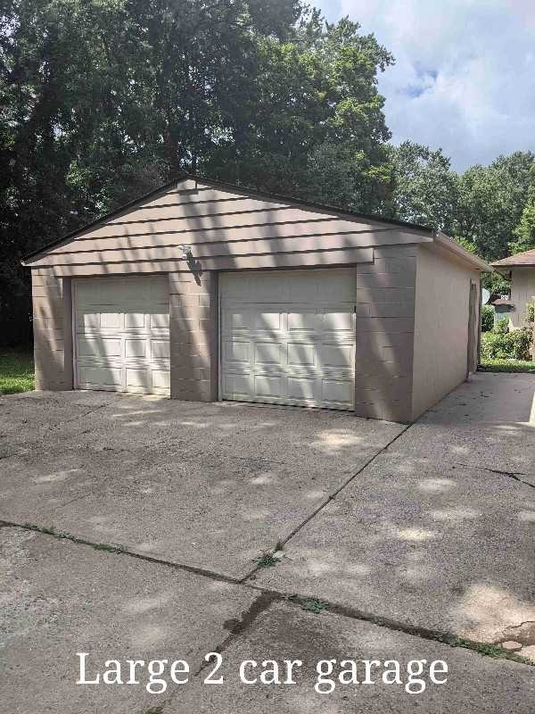 33 Powhatton Dr - Photo 3 of 19