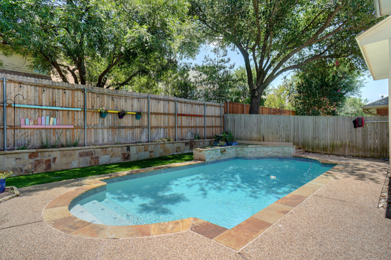 1072 W Winding Creek Dr - Photo 3 of 19