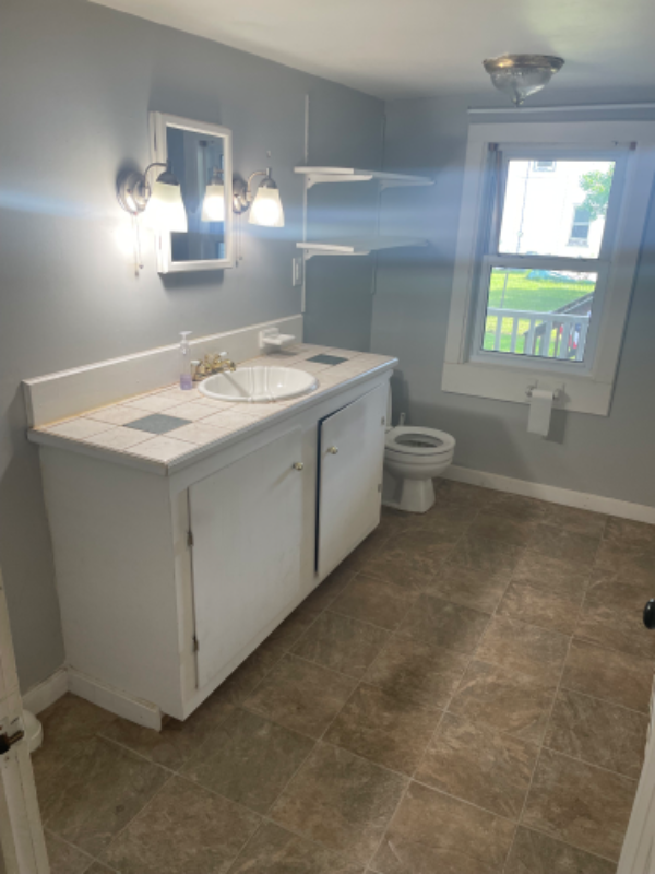 5279 Furnace St - Photo 3 of 8