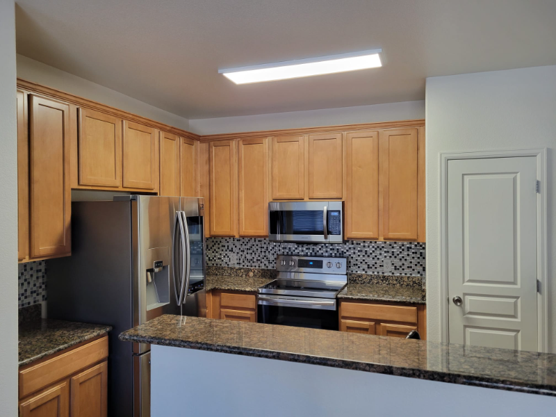 837 E 98th Ave #406 - Photo 4 of 36