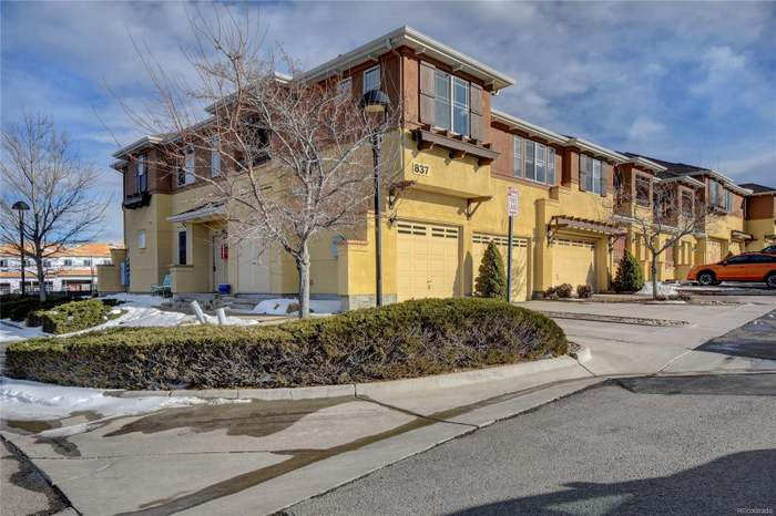 837 E 98th Ave #406 - Photo 7 of 36