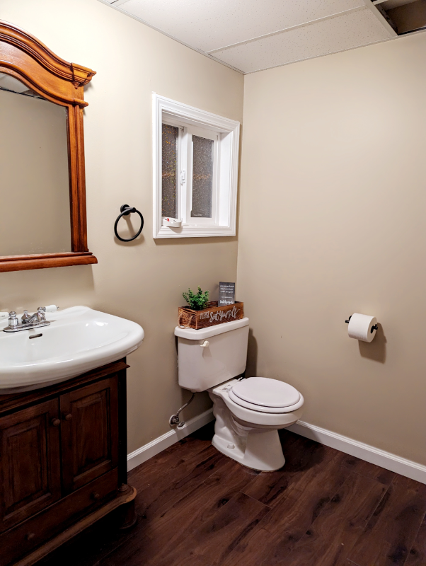 835 Alana Ct - Photo 3 of 8