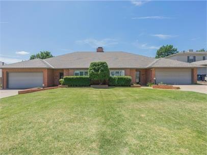 2724 Nw 62nd St #1 - Photo 2 of 11