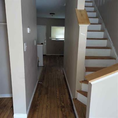 809 Windsor St #1 - Photo 2 of 9