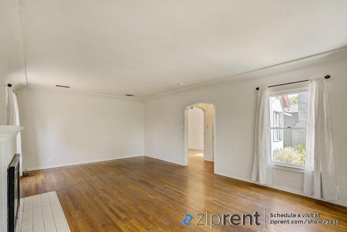 115 E Weldon Ave - Photo 2 of 20