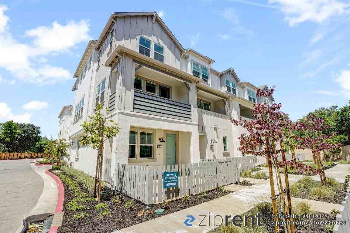 16 Seda Ln - Photo 2 of 28
