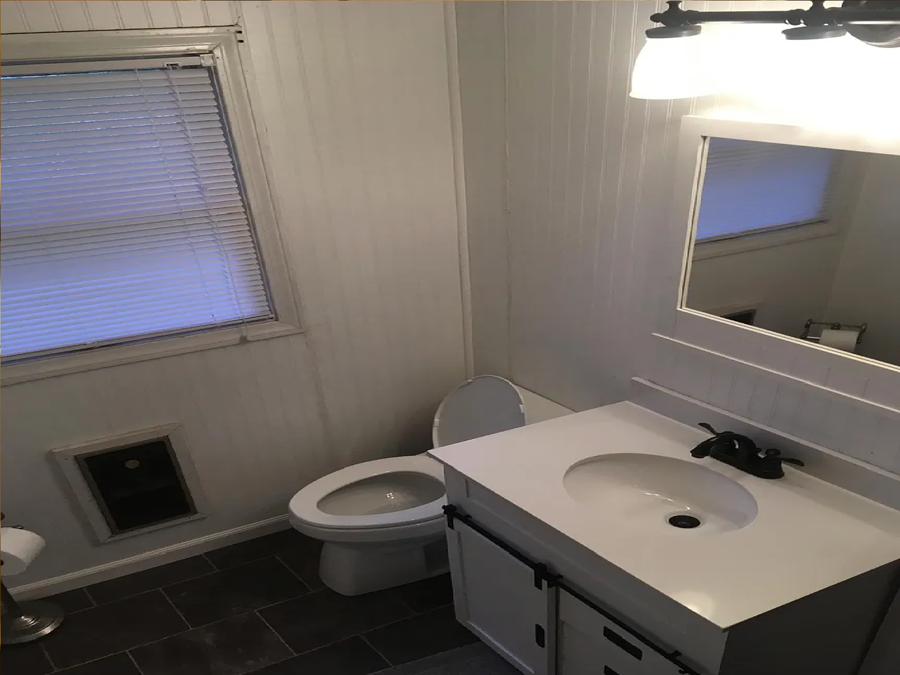 42 Weetamoe Rd #NA - Photo 2 of 7