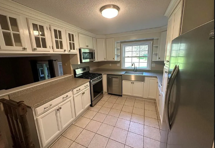 22128 Riverbend Dr W #NA - Photo 3 of 4