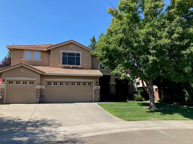 1276 Hodgson Ct - Photo 2 of 8