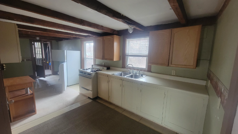 76 Main St #1 - Photo 2 of 4