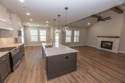 2616 Fairway Cir - Photo 3 of 21