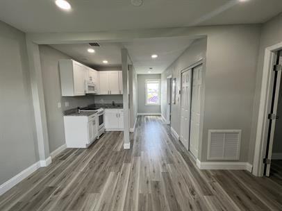 14 21st St N / 2105 Central Ave - Photo 2 of 50