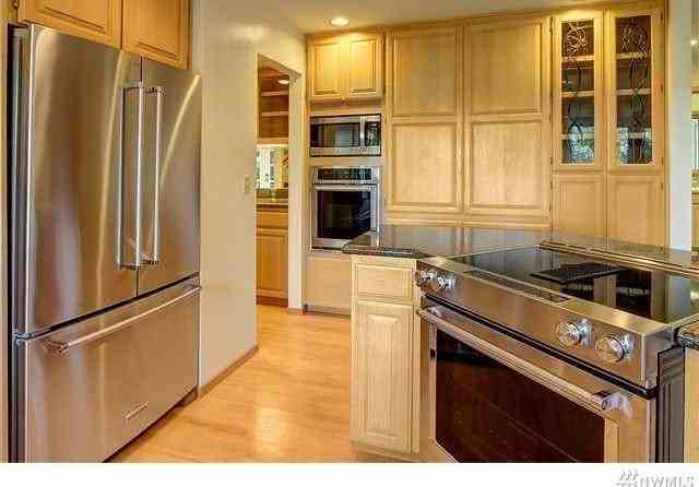 12910 170th Ave Ne #1 - Photo 7 of 27