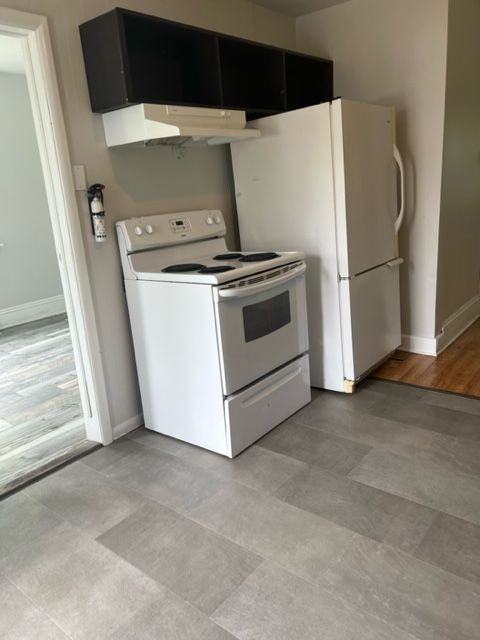 11 Maple Ave - Photo 3 of 17