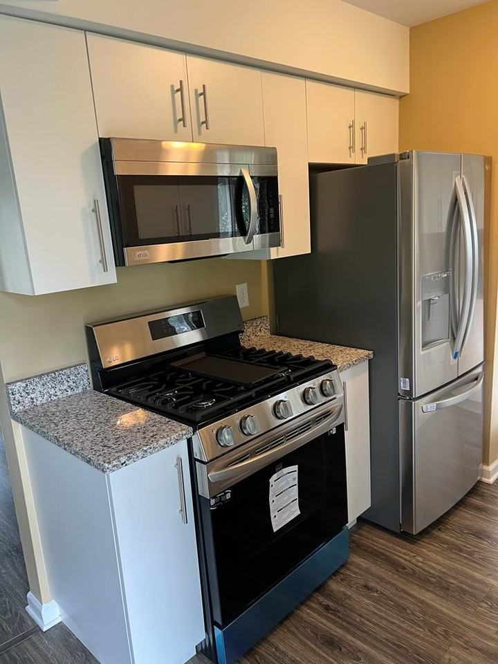 1088 Studebaker Ave #1 - Photo 4 of 27