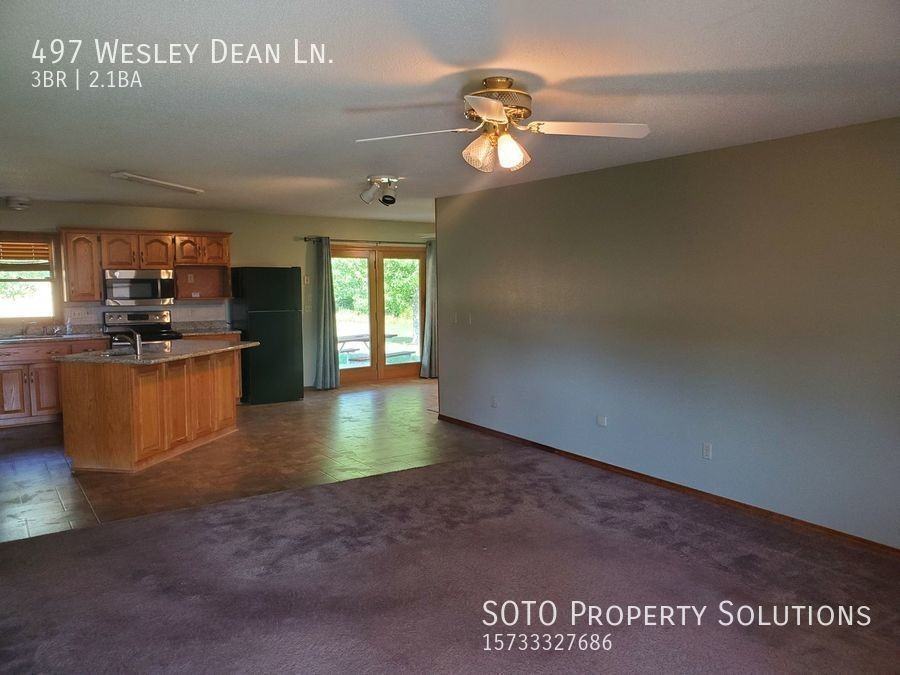 497 Wesley Dean Ln - Photo 3 of 21