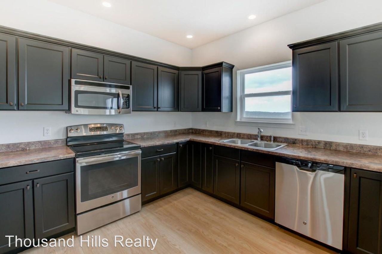 319 Cliff House Rd #B - Photo 3 of 16