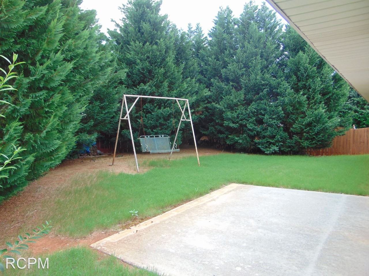 102 Cloverwood Dr Sw - Photo 2 of 16