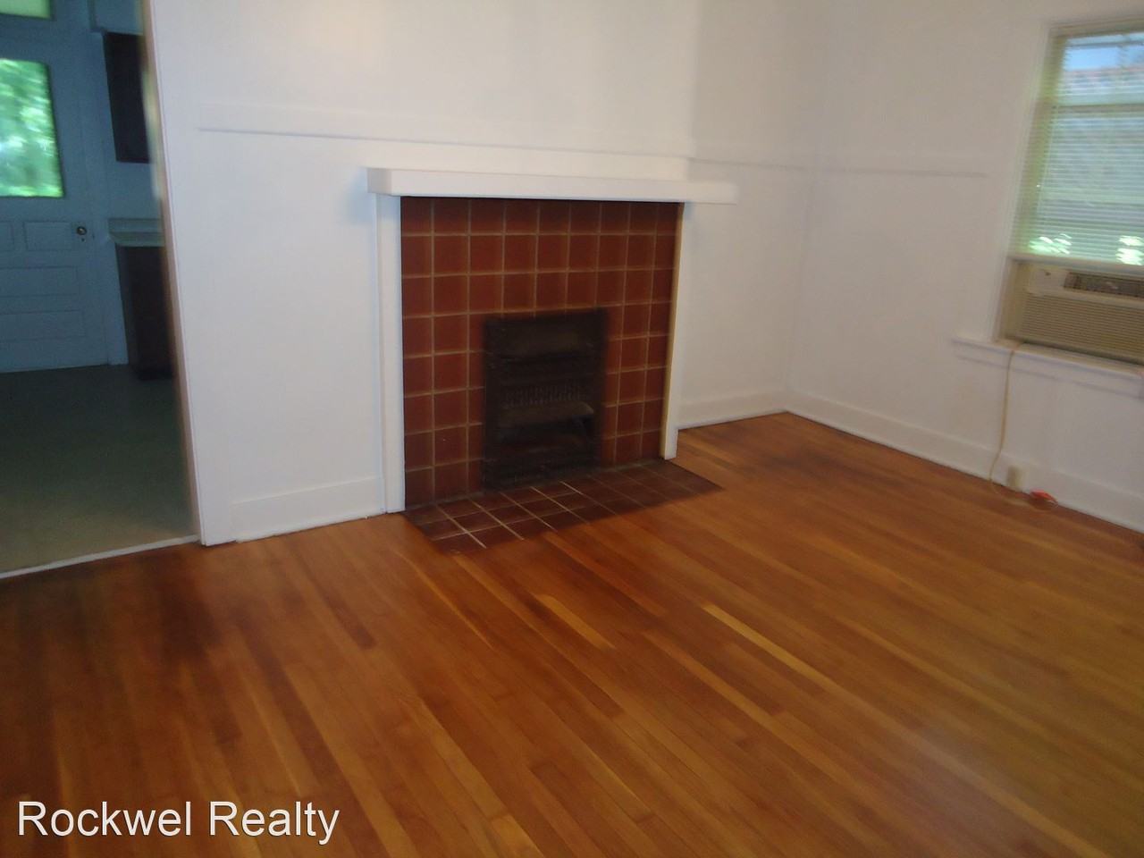 912 Kennebec St - Photo 2 of 16