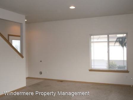 1546 E Maryland St - Photo 2 of 9