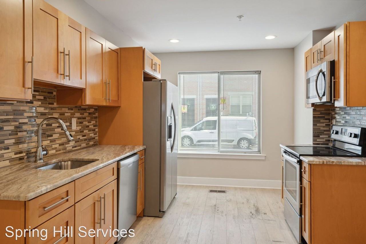 2522 Federal St - Photo 2 of 33