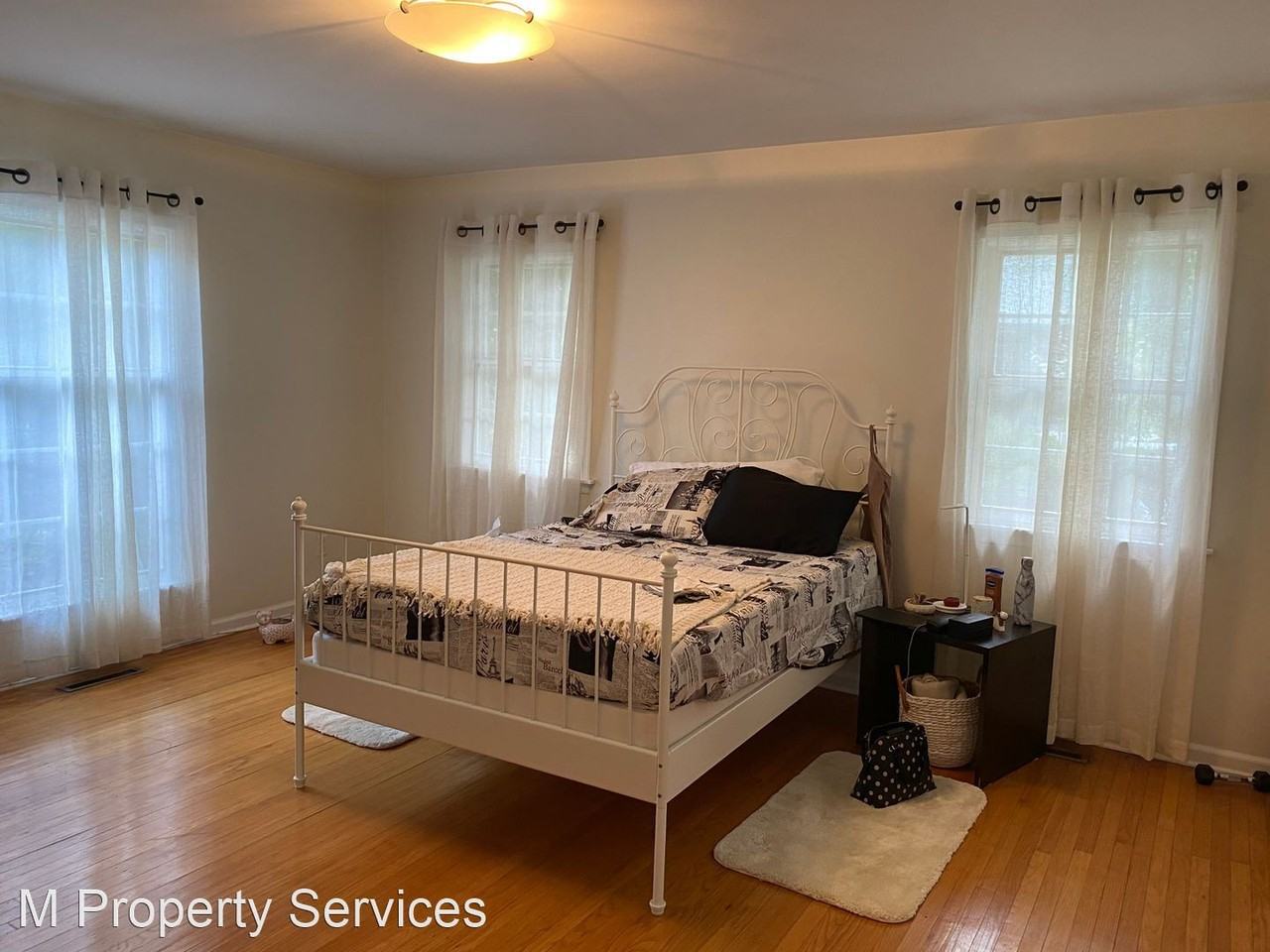 206 Ladbroke Rd - Photo 2 of 13