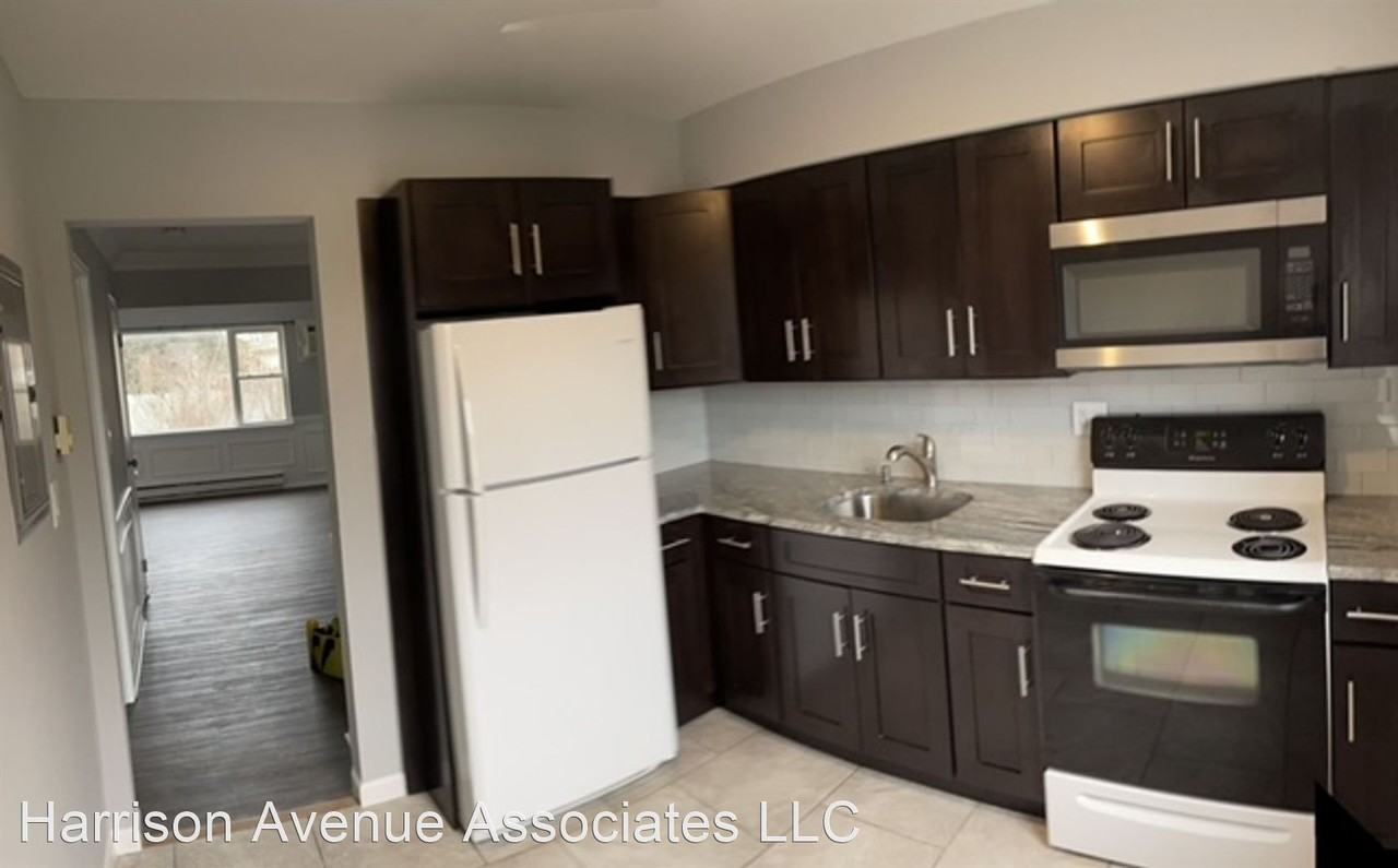 306 Harrison Avenue - Photo 3 of 7