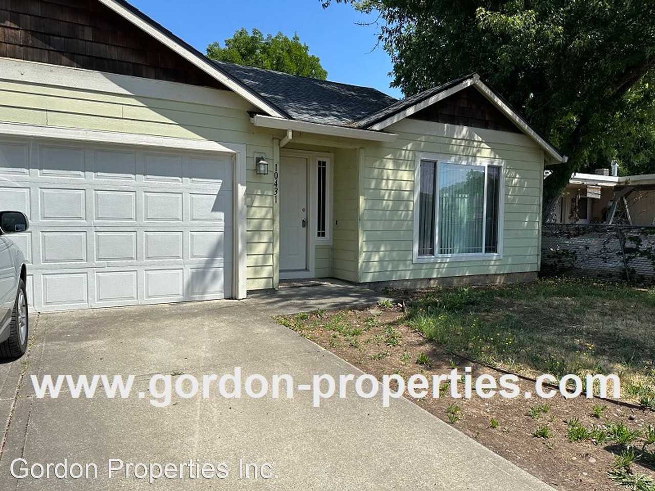 10431 Se Liebe St - Photo 3 of 38