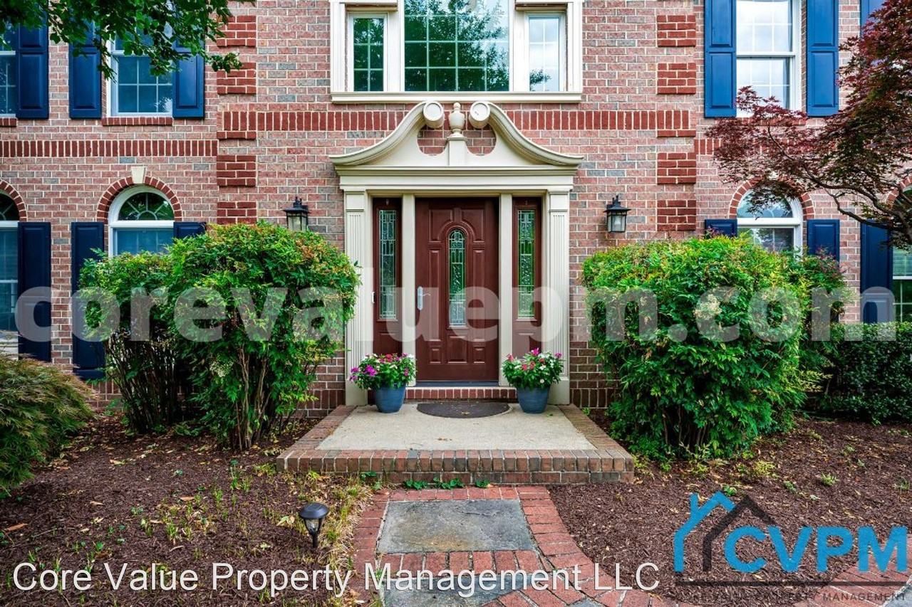 210 Blackhaw Ct - Photo 3 of 45