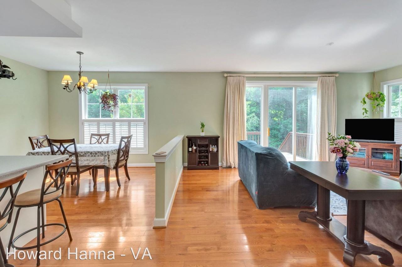 1820 Clay Dr - Photo 2 of 41