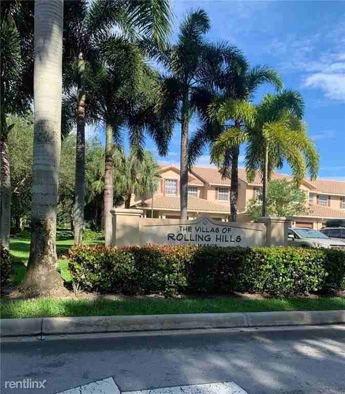 3331 Lakeside Dr - Photo 2 of 34