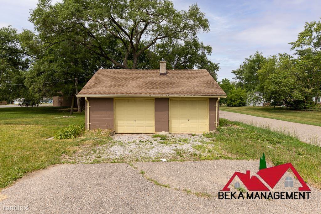 1295 E Auburn Rd - Photo 2 of 21