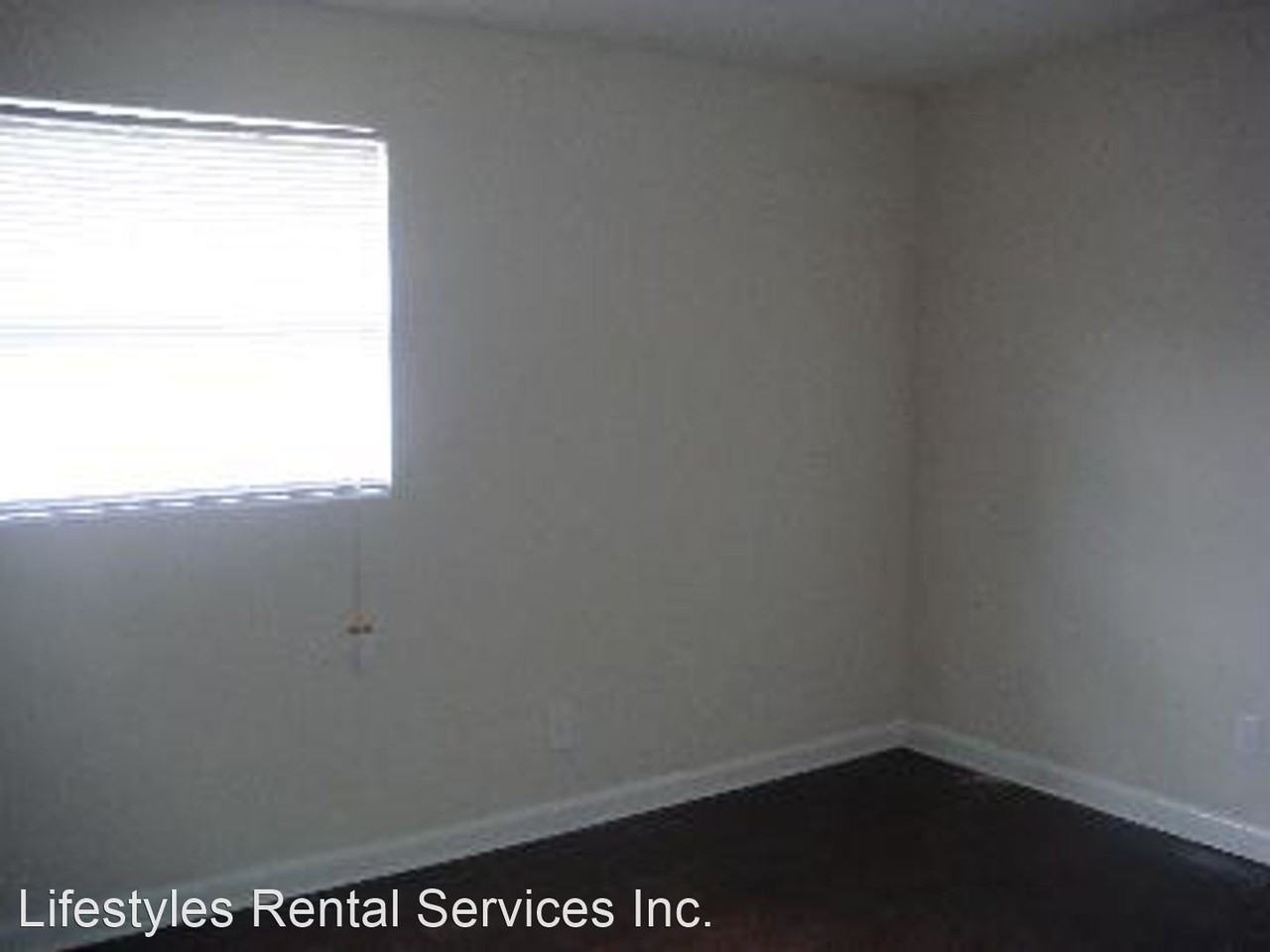 4021 Katanga Dr N - Photo 2 of 7