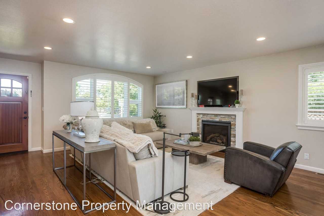 2408 Grandby Dr - Photo 3 of 27