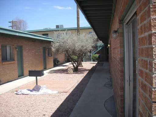 1546 N Craycroft Rd - Photo 2 of 2