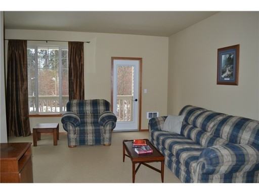 211 Broadway Ave - Photo 3 of 4