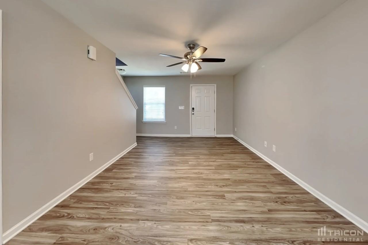 2710 Cider Ridge Rd - Photo 3 of 16