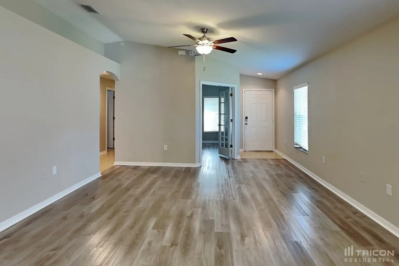 12427 Field Point Way - Photo 3 of 16