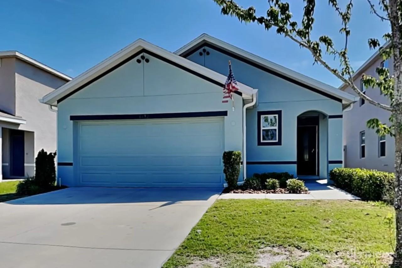 6632 Seaway Dr - Photo 2 of 16