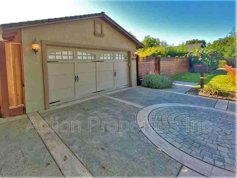 1248 Phyllis Ave - Photo 2 of 30