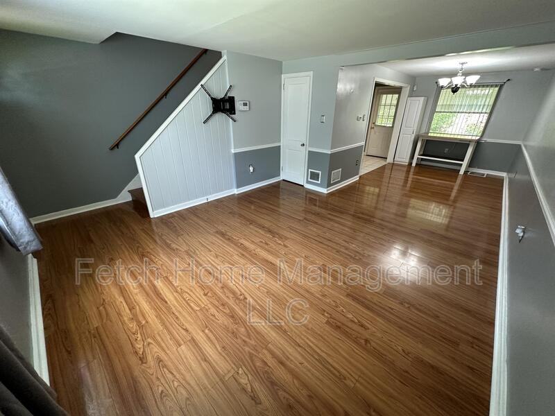 34 Prospect St - Photo 3 of 18