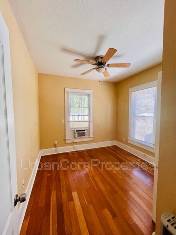 315 7th Ave N #3 - Photo 6 of 9