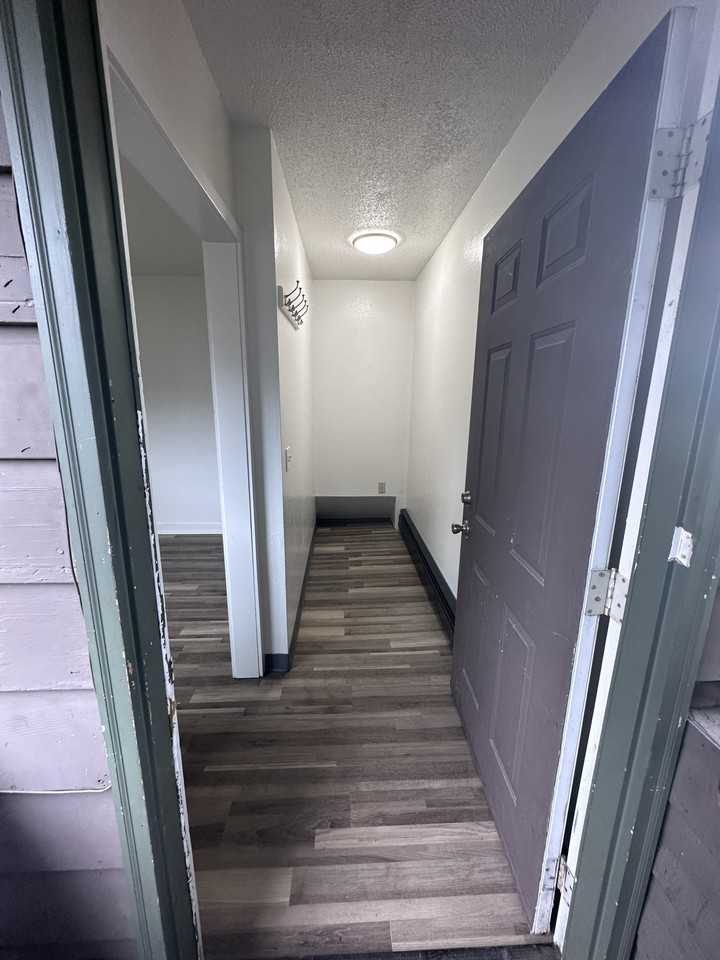 322 Flower St #3 - Photo 2 of 10