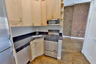 W 14th St #3A - Photo 1 of 1