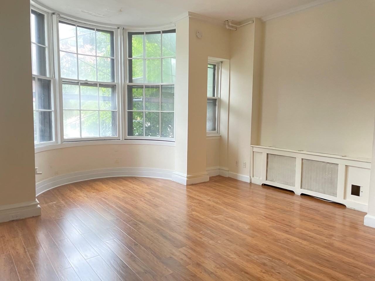 228 Beacon St #2 - Photo 4 of 12