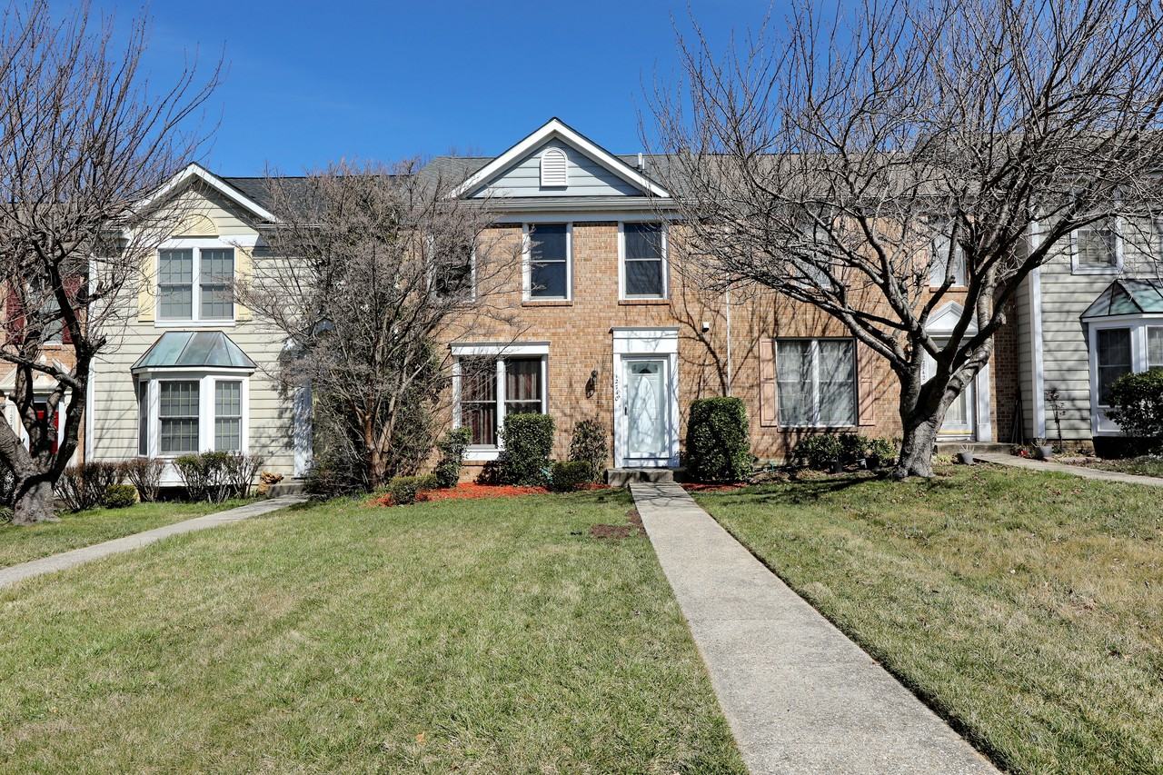 12740 Wedgedale Ct - Photo 2 of 38