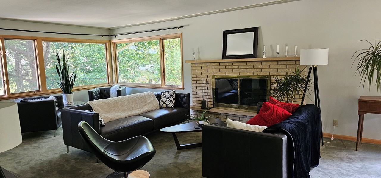 4401 Avondale Rd - Photo 3 of 19